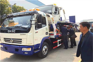 广饶汽车道路救援拖车价格